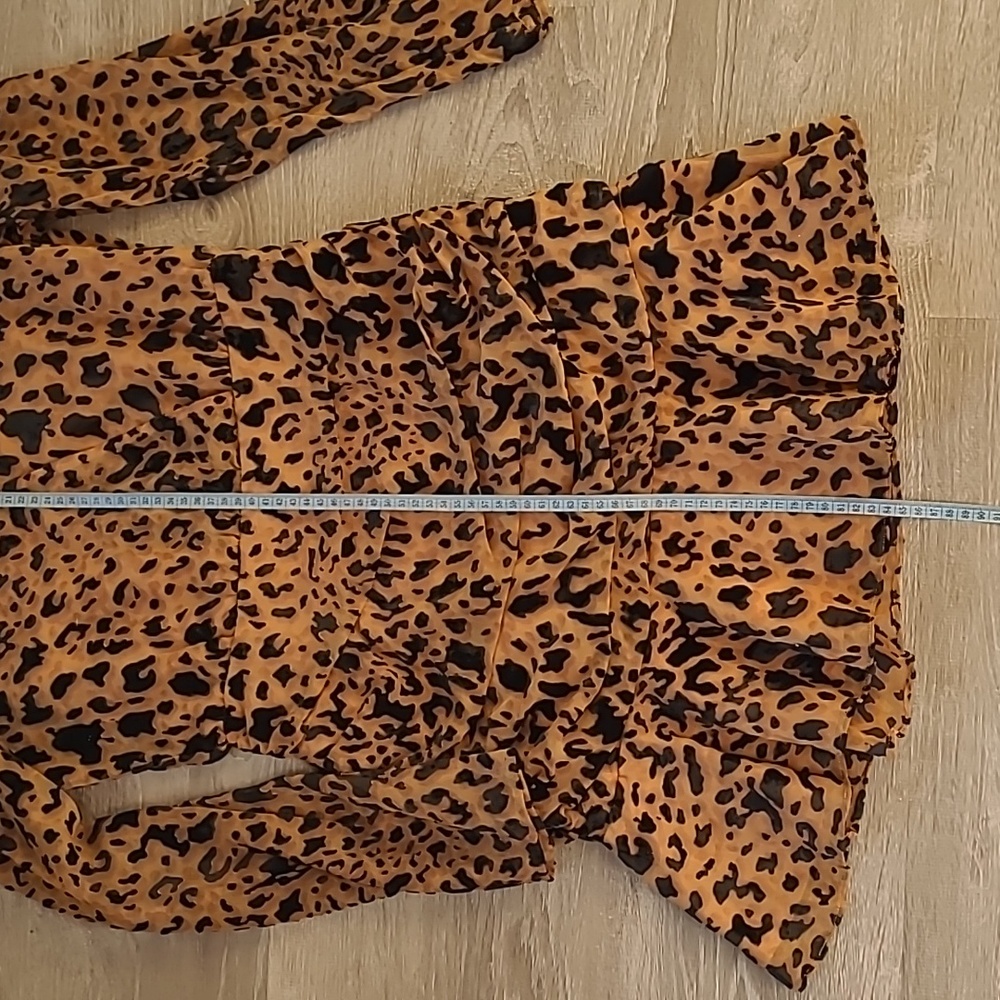 ASTR The Label Nikita Burnout Leopard Print Ruched Mini Dress Med NWT Mob Wife - Picture 13 of 14